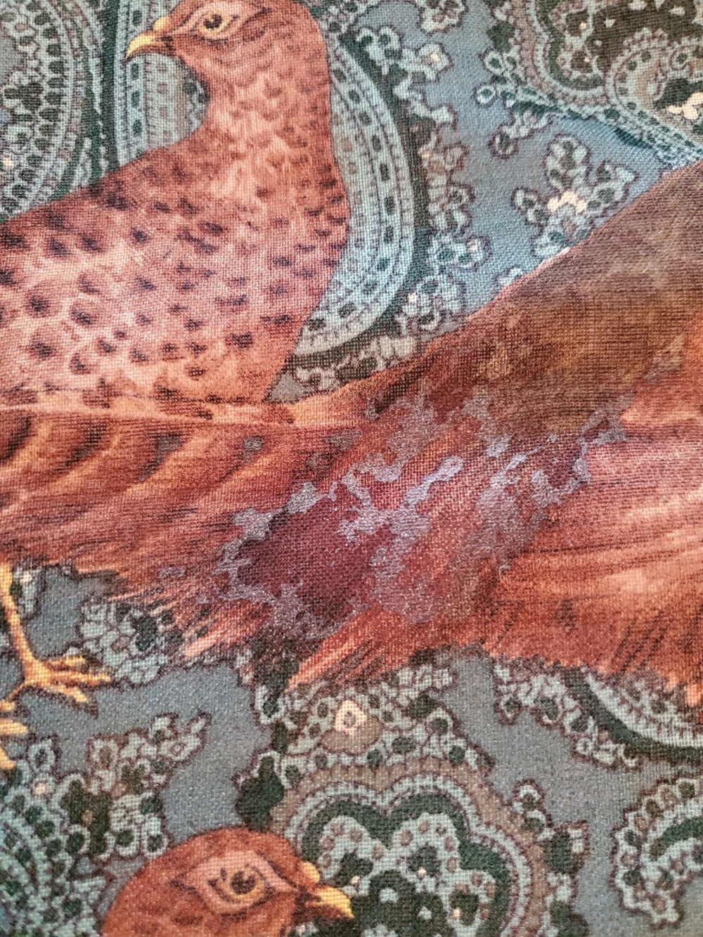 Vintage Georges Rech bird motif scarf, fair condition - Picture 12 of 13